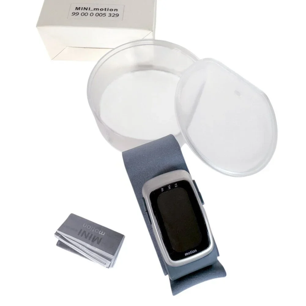 MINI Cooper BMW Mini Motion MOMA Collectible Grey Smartwatch in Case